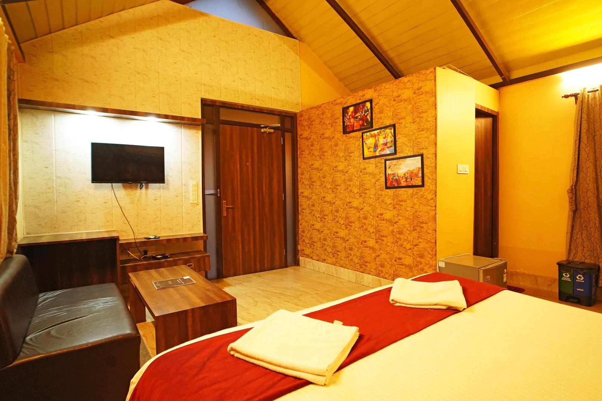 Gharana Resort !! Best Family Resort Near Kolkata With Swimming Pool !! Singur Екстер'єр фото